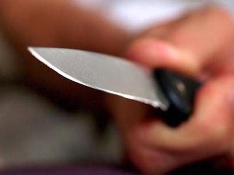 23-летний Яйвинец ранил свою подружку ножом в живот