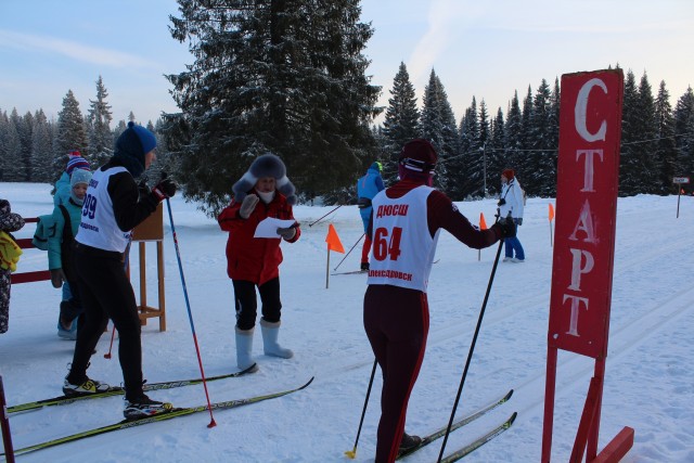 В Александровске объявили победителей лыжных гонок