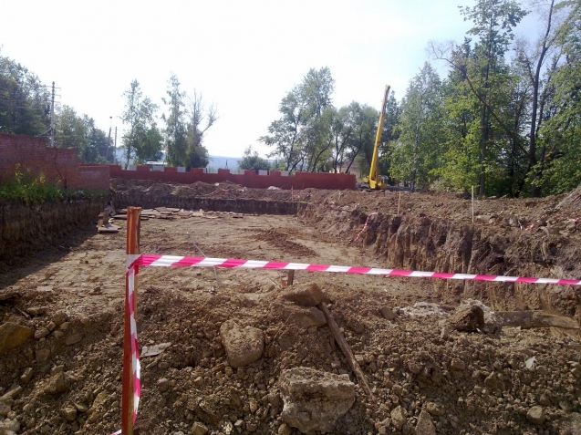 В Александровске приступили к строительству еще одного многоквартирного дома