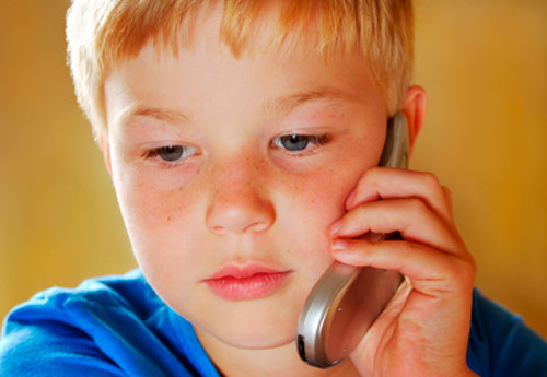 «Детский телефон доверия» действует 16 мая в Пермском крае