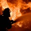 В Яйве на улице Домостроителей ночью произошел пожар