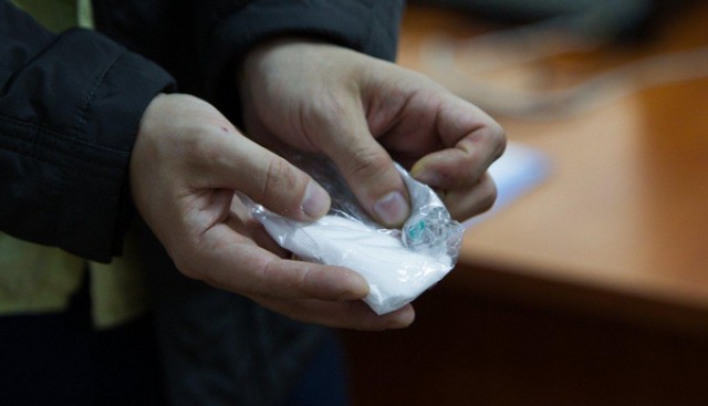 В Александровске в бюджет взыскали деньги за сбыт наркотиков