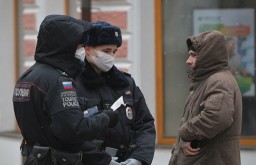 Полиция будет штрафовать нарушителей самоизоляции