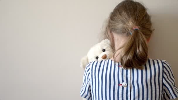 В Александровске с 6-летним ребенком совершались насильственные действия сексуального характера