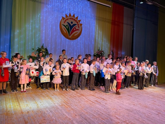 В посёлке Яйва состоялся фестиваль детей с ОВЗ и их родителей "Луч надежды"