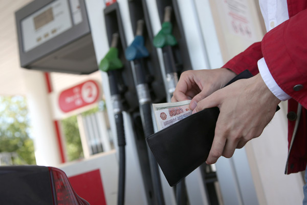 Правительство и нефтекомпании договорились о ценах