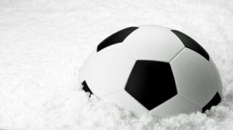 Футбол на снегу