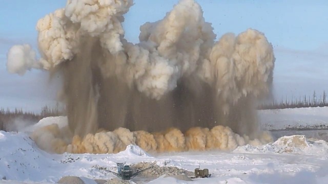 В Луньевке каменный карьер планирует произвести массовый взрыв