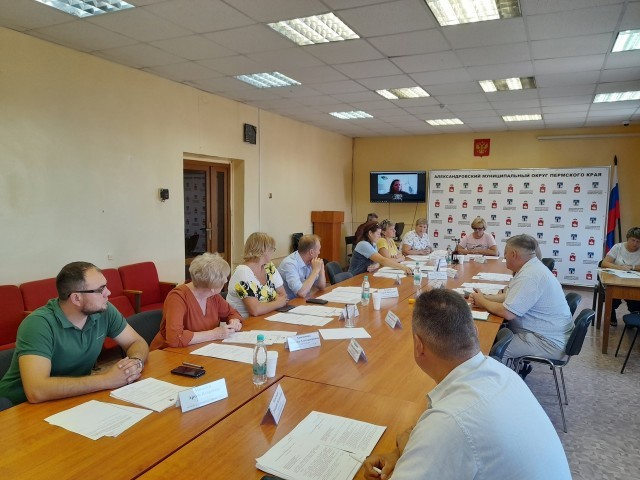 Власти Александровска хотят закрыть заседания думы от общественности
