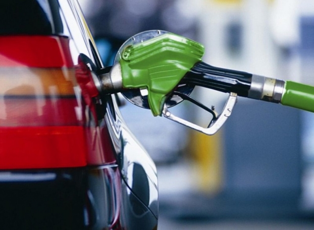 Принят правительственный закон о повышении акцизов на бензин