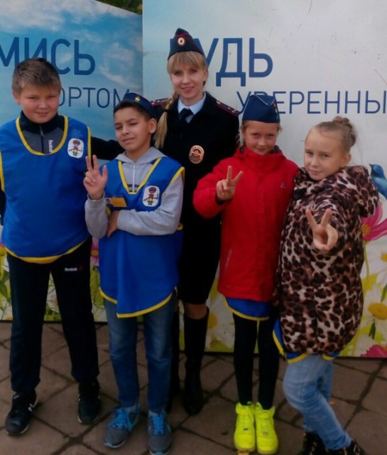 Школьники из отряда ЮИД г.Александровска приняли участие в краевом конкурсе "Безопасное колесо"