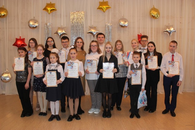 В Александровске чествовали победителей ежегодного конкурса "Премия Признание - 2022"