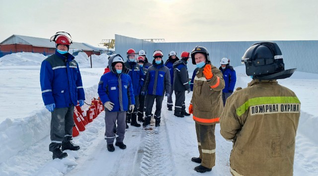 На Яйвинской ГРЭС сотрудники оттачивают навыки пожаротушения