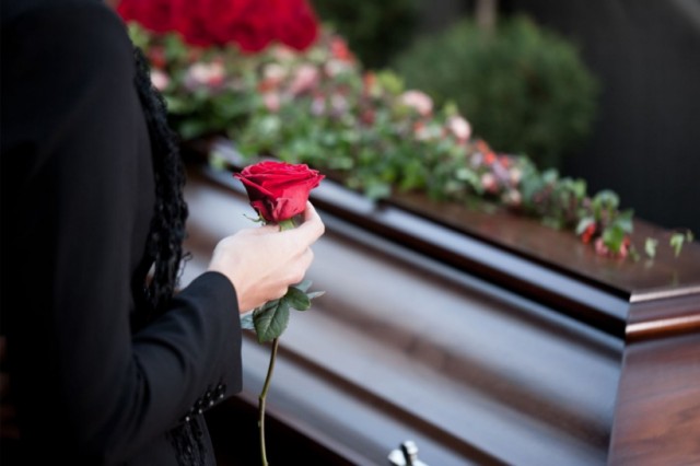Объявлен конкурс на право заключения договора на оказание услуг по погребению