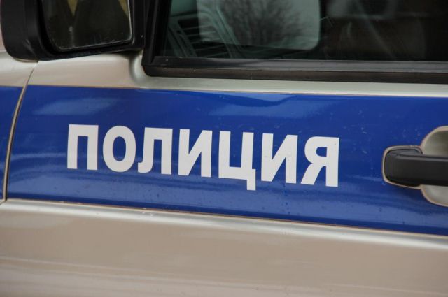 В Александровском районе не дали спрыгнуть с крыши 15-летней школьнице