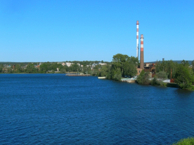 Проход по плотине Александровского пруда закрыт
