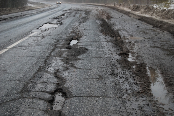 Госдума выделит средства на ремонт дорог в Прикамье