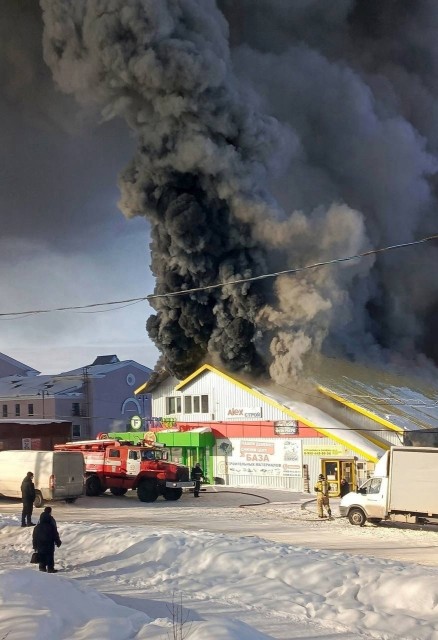 В МЧС официально подтвердили отсутствие пострадавших на пожаре в Александровске