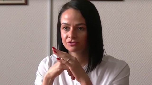 Чиновница из Екатеринбурга Ольга Глацких заявила, что государство ничего не должно молодежи