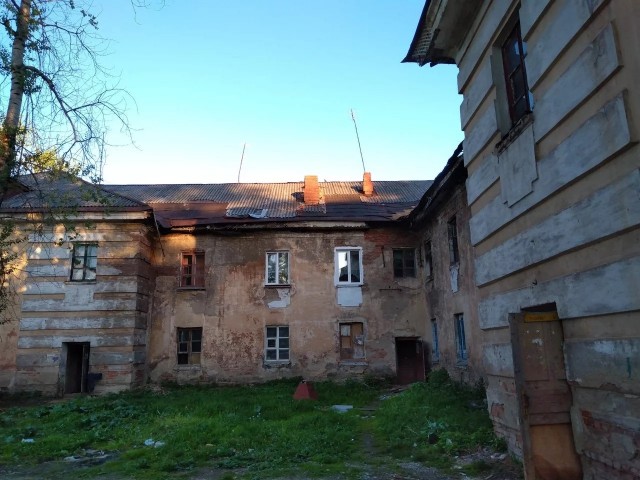 В Александровске до конца этого года будут снесены два аварийных дома